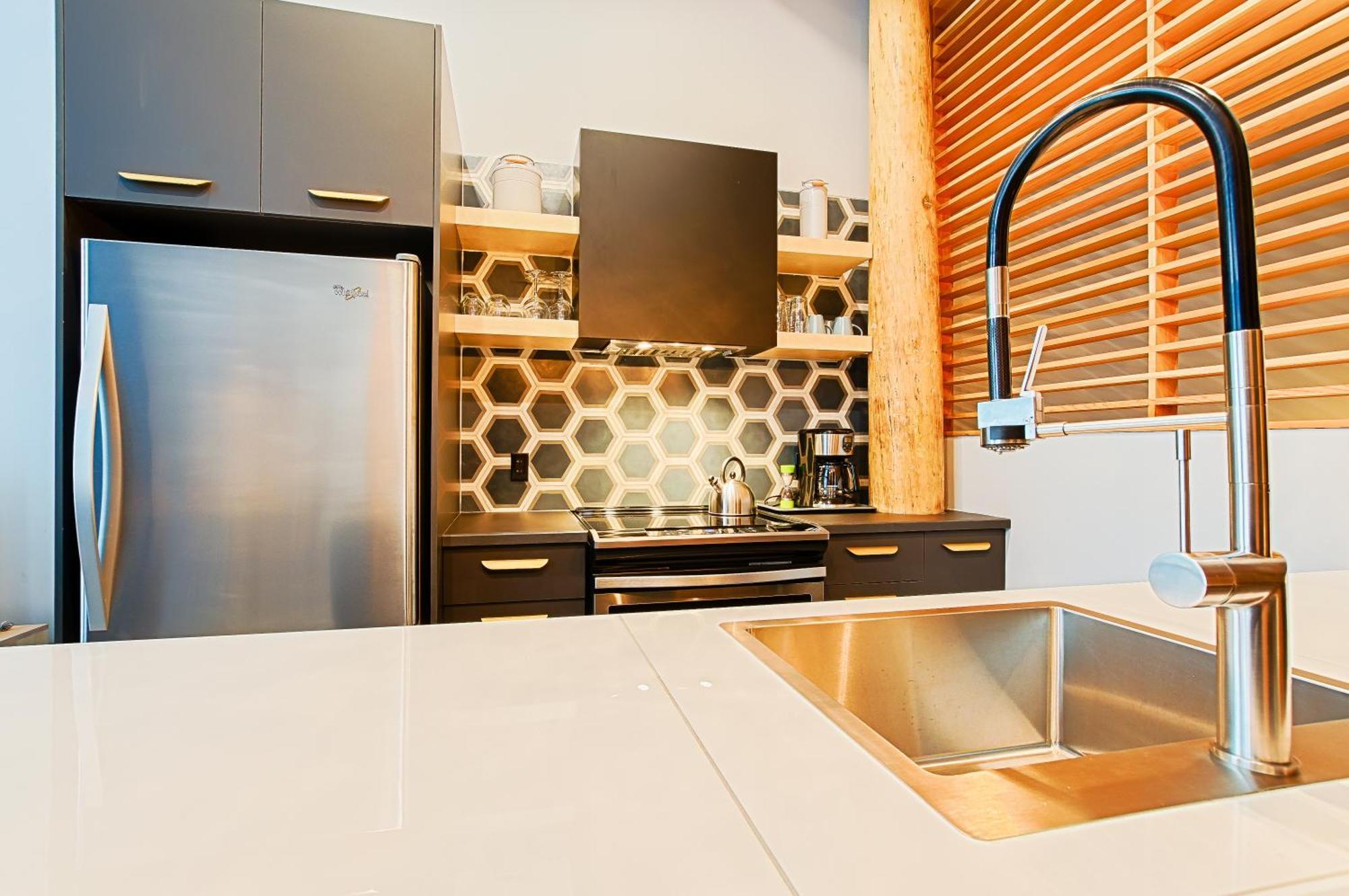 Les Lofts Champlain - Par Les Lofts Vieux-Quebec Apartment Luaran gambar